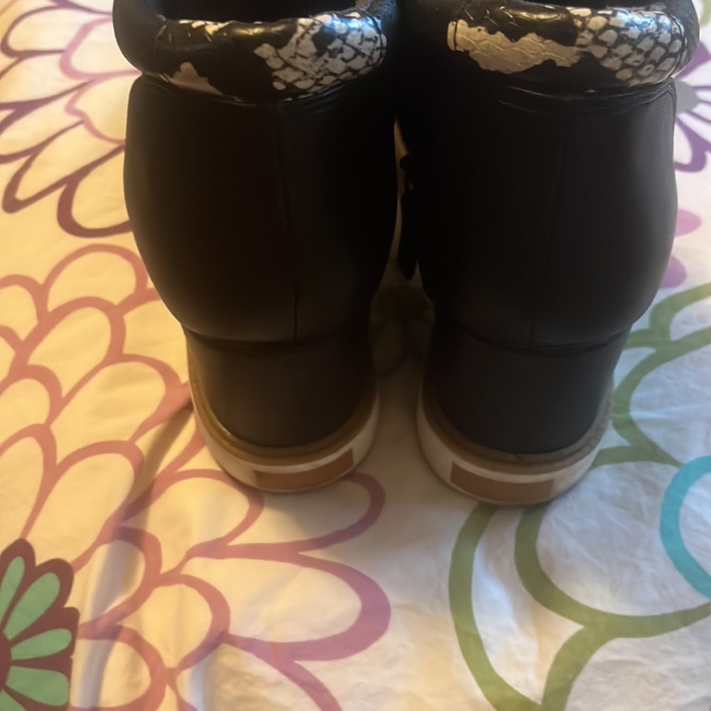 Dr. Scholl’s wedged leather sneakers - Picture 3 of 5